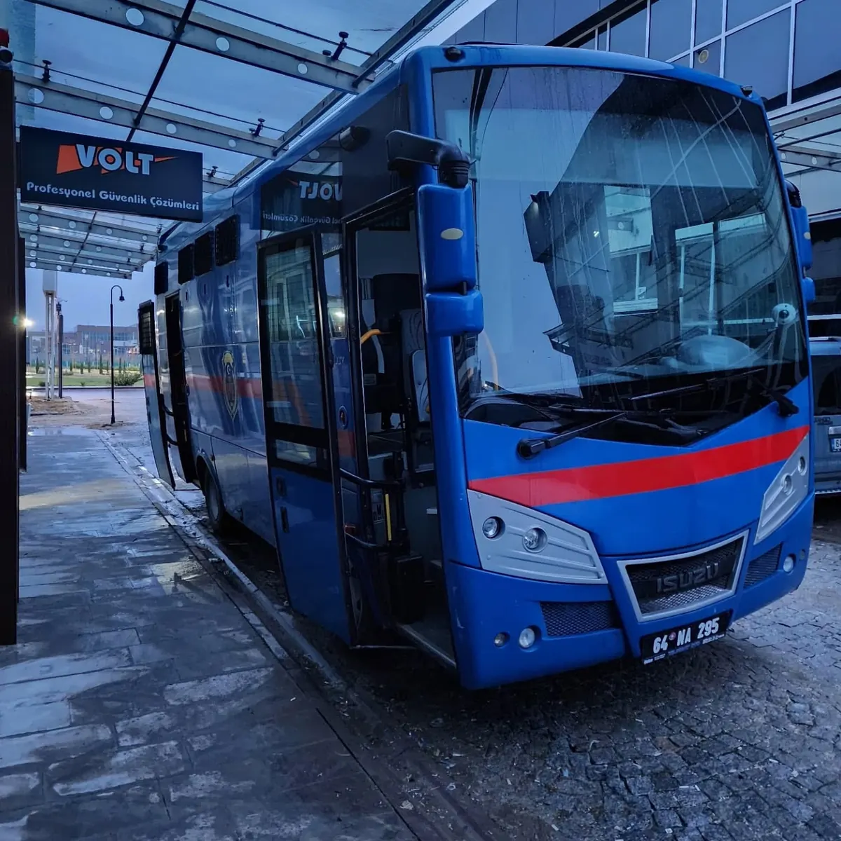 Toplu taşıma güvenlik uygulaması